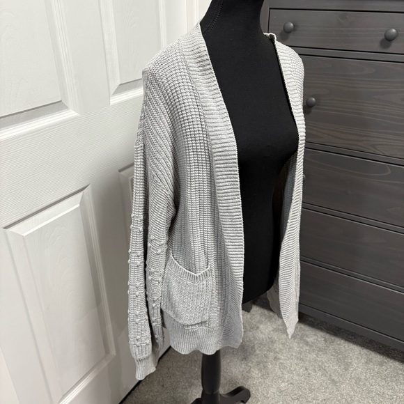 Jackson Rowe Cardigan - Picture 1 of 7